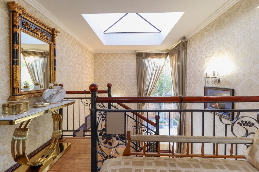 4 Bedroom Property for Sale in Heuwelsig Free State